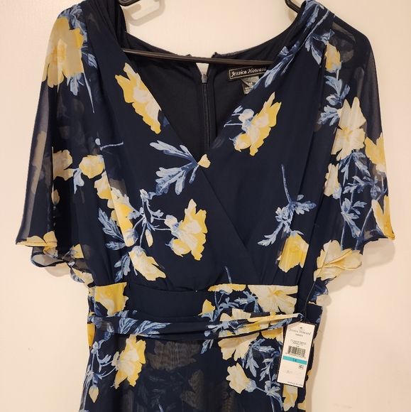 Jessica Howard Floral maxi wrap dress, Size 16, Navy with yellow flowers - Picture 2 of 10